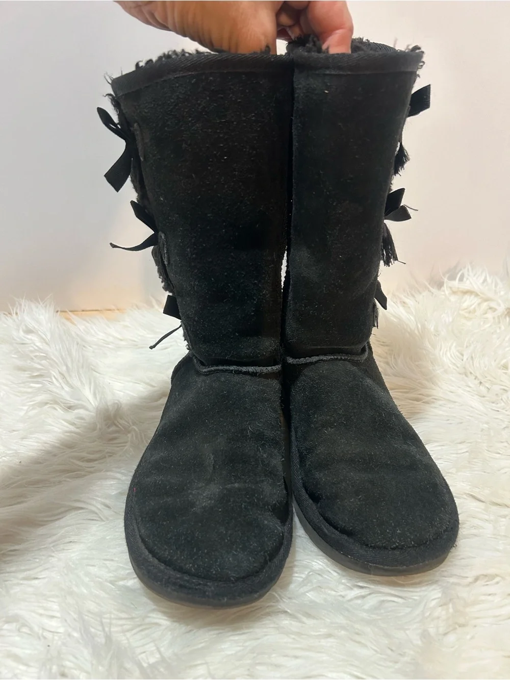Kids Sz 2 Black Koolaburra Boots with Bow Detail
